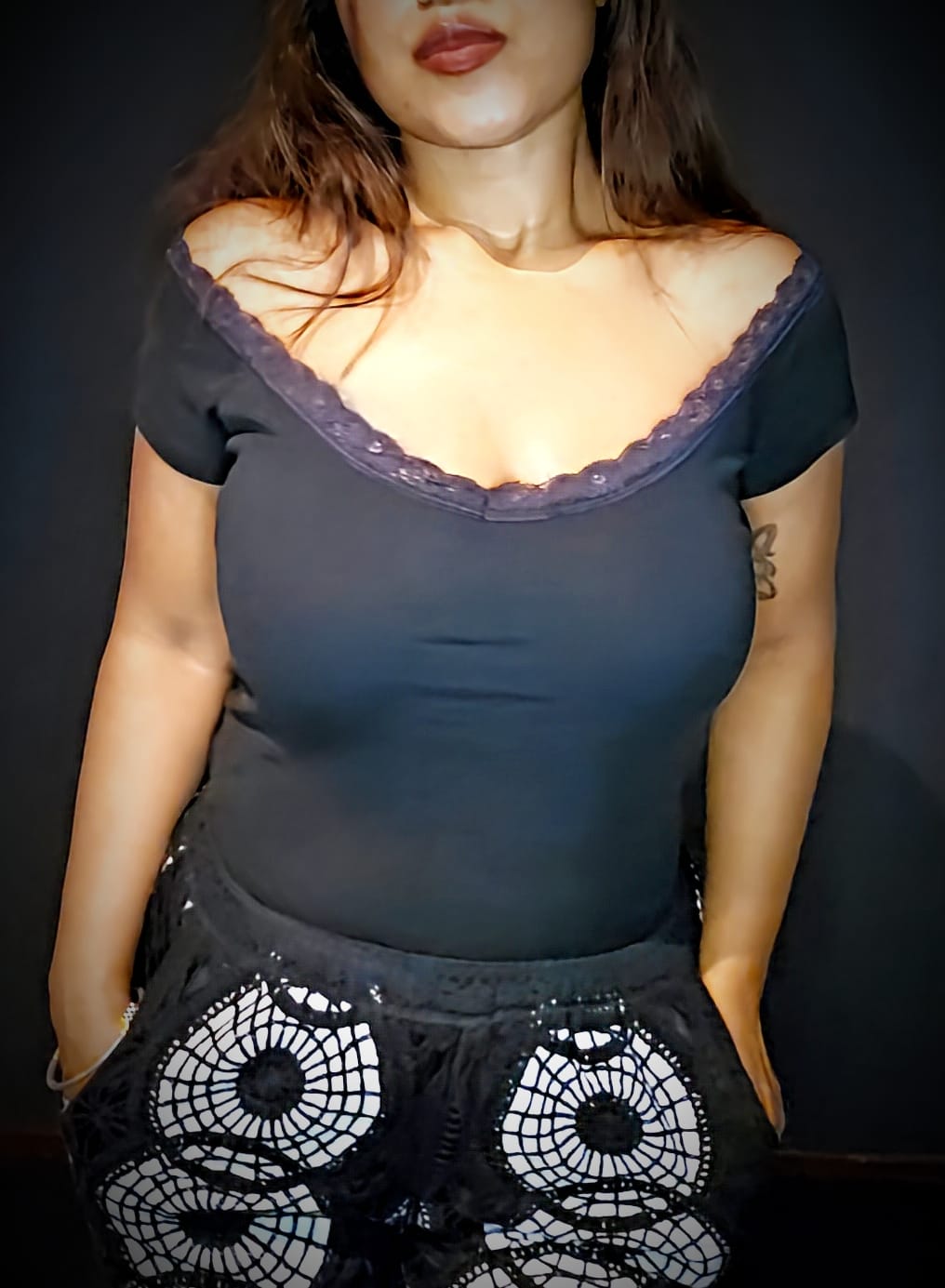 Boat neck Lace trimmed top