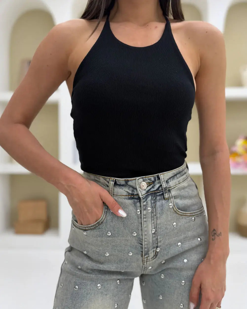 Round neck ribbed top