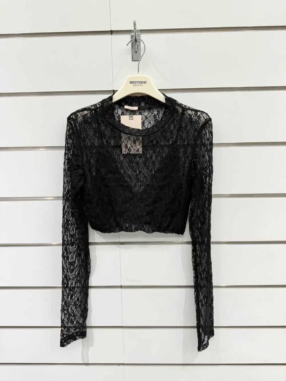 Crew neckline lace top