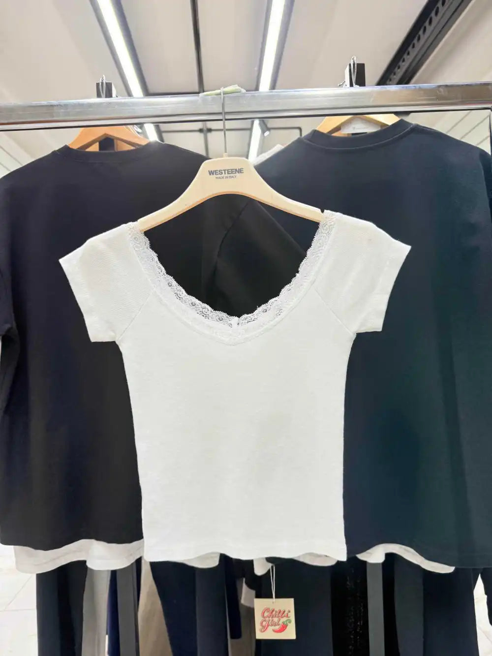Lace design slim-fit top
